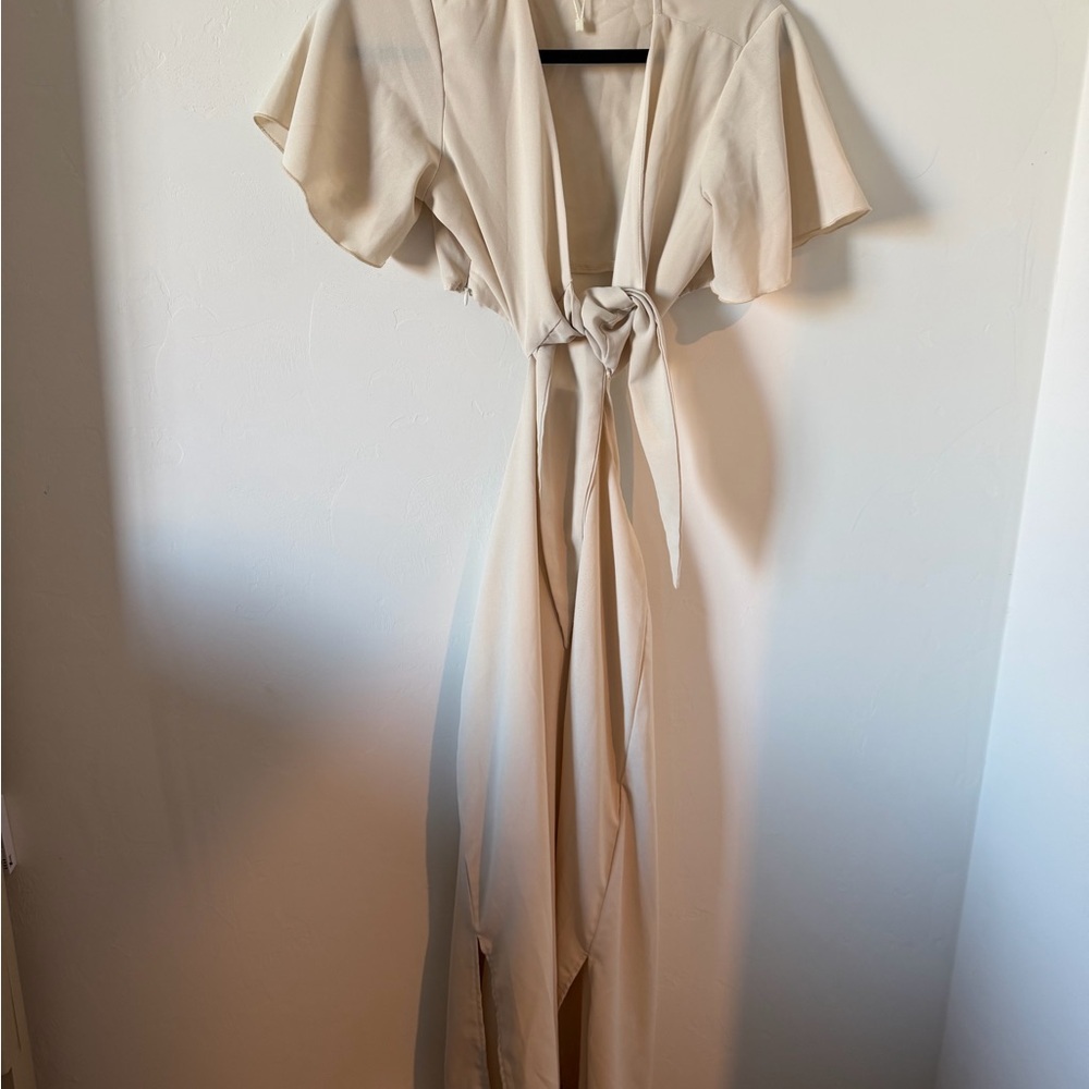 SHEIN Cream Tie-Front Cutout Maxi Dress with Flutter Sleeves - Picture 2 of 2
